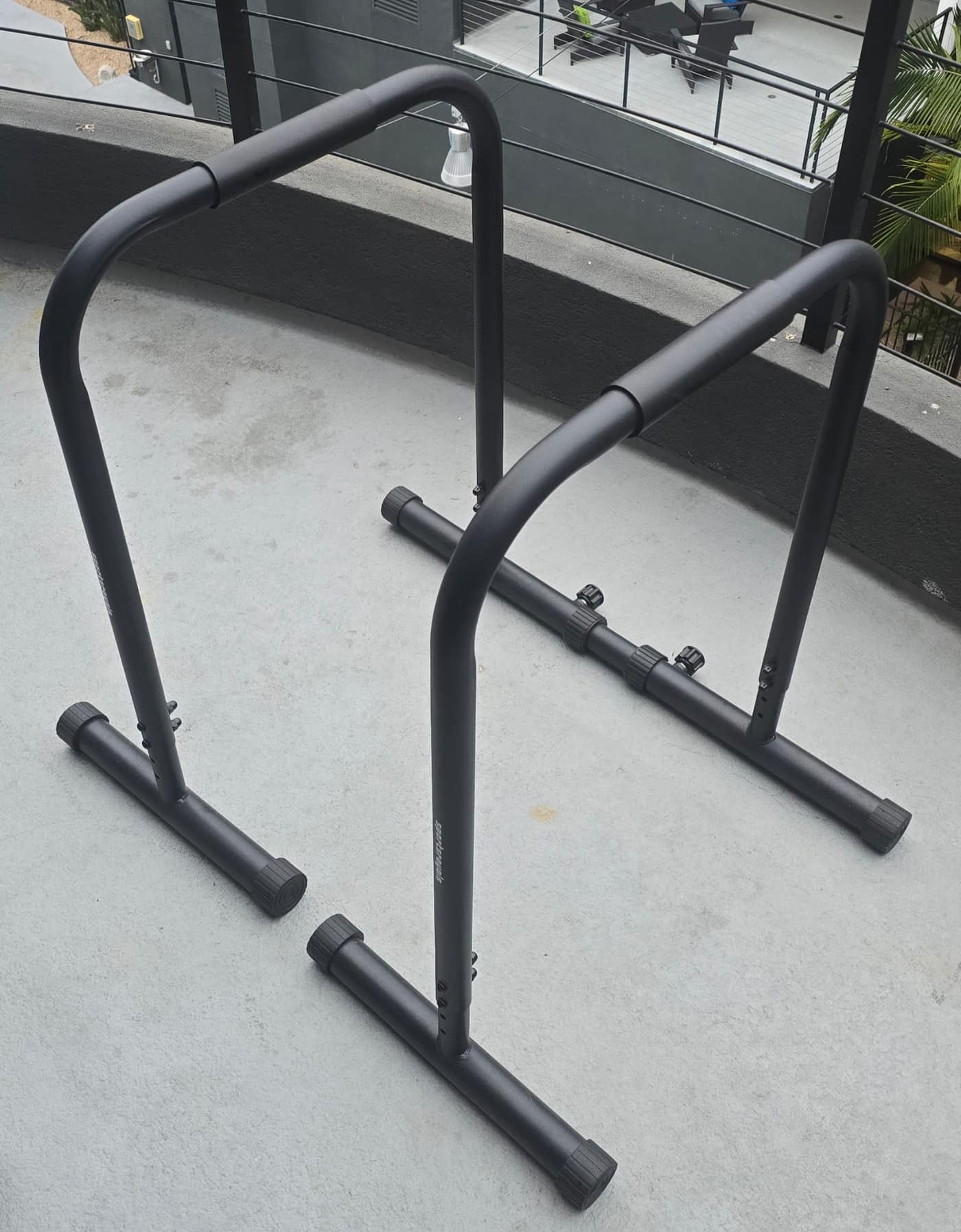 Dip bar set (adjustable parallettes)