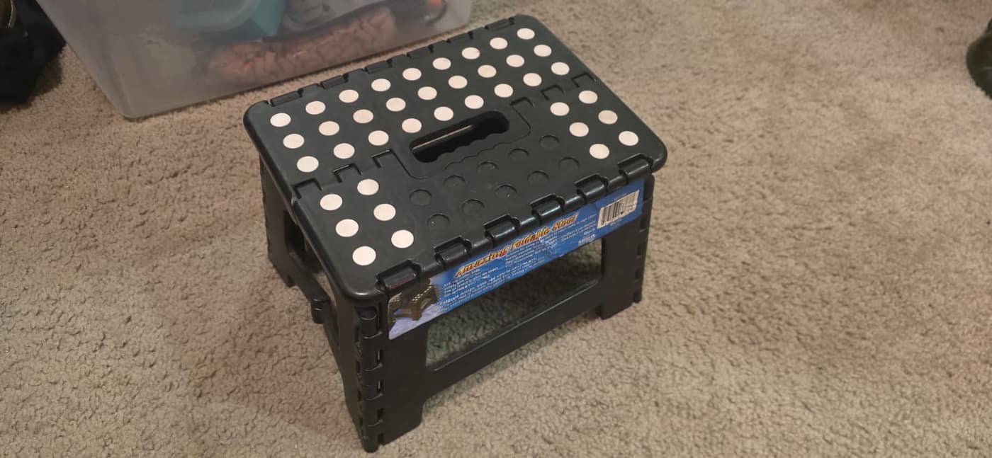 Amazing Foldable Stool (folding step stool)